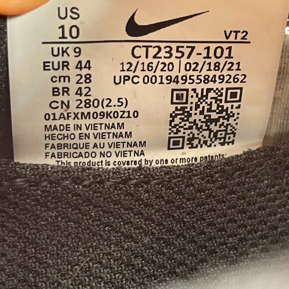 Nike React Infinity Run Flyknit Men's 10 Black White Running Shoes Sneakers GUC - Picture 9 of 9